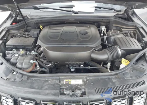 2021 Jeep Grand Cherokee Laredo X 4X4 from USA, damaged, VIN 1C4RJFAG9MC632678